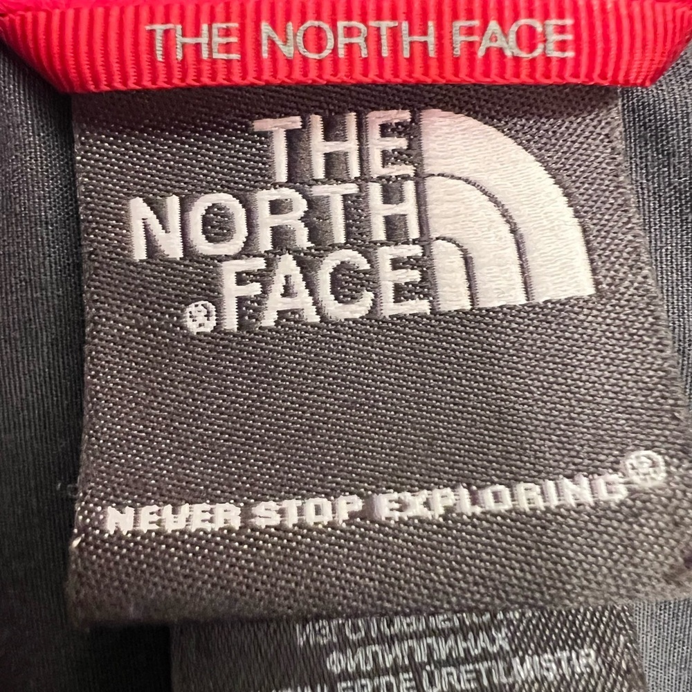 The North Face Men’s Button Up Shirt - Picture 10 of 10